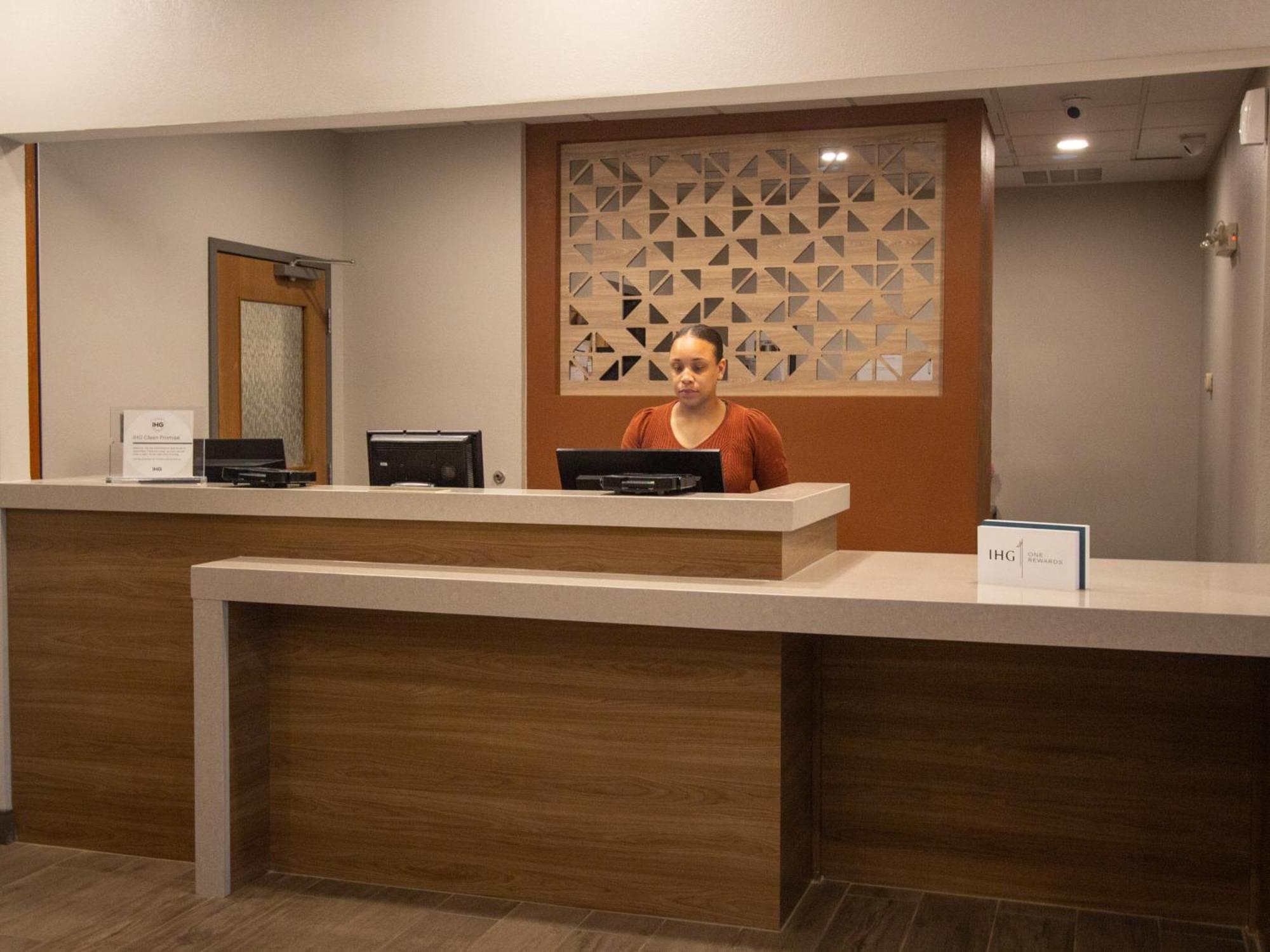 Candlewood Suites Louisville North By Ihg Clarksville Kültér fotó